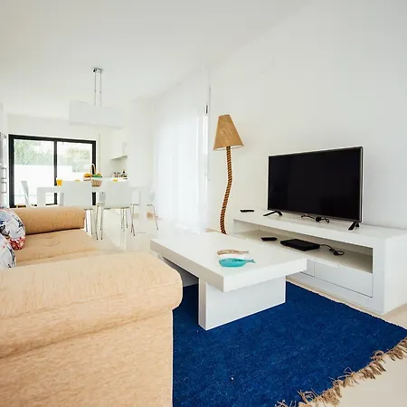 فيلة Janelas De Salir Holiday Homes