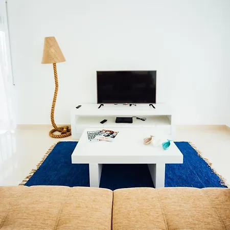 Janelas De Salir Holiday Homes فيلة