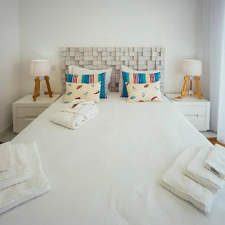 Janelas De Salir Holiday Homes كالداس دا راينها
