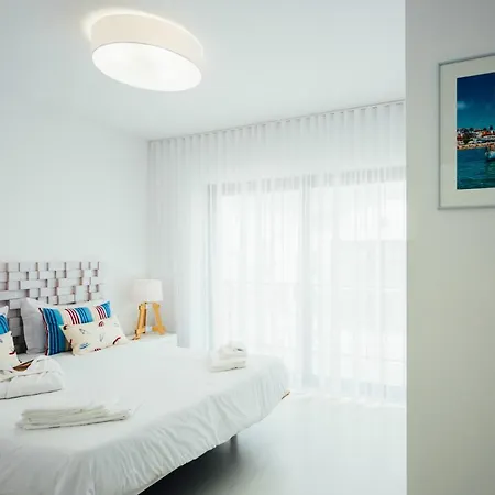 Janelas De Salir Holiday Homes فيلة كالداس دا راينها